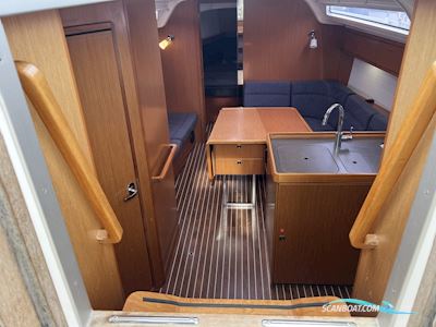Bavaria Cruiser 37-3 Segelbåt 2015, med Volvo Penta D1-30 motor, Holland