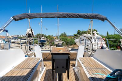 Bavaria Cruiser 41 Segelbåt 2015, med Volvo motor, Portugal