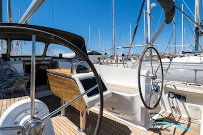 Bavaria Cruiser 41 Segelbåt 2015, med Volvo motor, Portugal