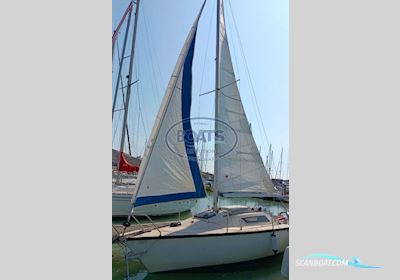 Beneteau First 22 Segelbåt 1981, med MERCURY  motor, Frankrike