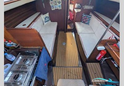 Beneteau First 30 Segelbåt 1980, med Yanmar 2YM15 motor, England