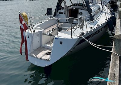 Beneteau First 30E Segelbåt 1984, med Volvo Penta D1-20 motor, Danmark