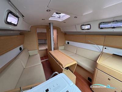 Beneteau First 35 Segelbåt 2010, med Yanmar  3YM30 motor, England