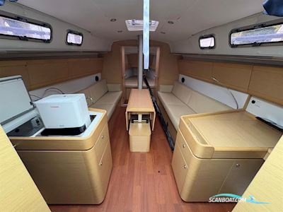 Beneteau First 35 Segelbåt 2010, med Yanmar  3YM30 motor, England