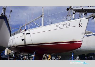 Beneteau OCEANIS 331 Segelbåt 2003, med Volvo Penta D1-30 motor, Italien