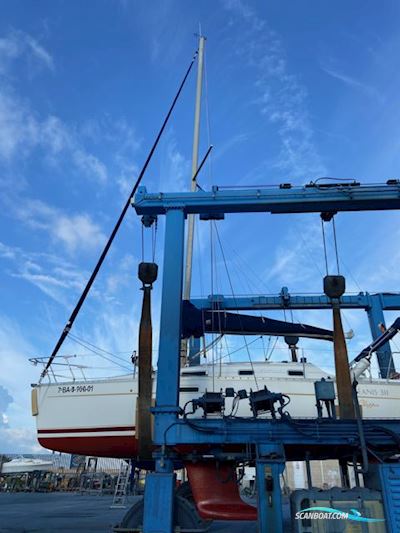 Beneteau Oceanis 311 Clipper Segelbåt 2001, med Volvo penta MD2020 motor, Spanien