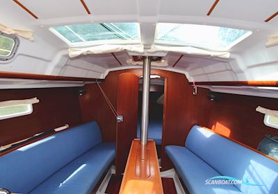 Beneteau Oceanis 323 Clipper Segelbåt 2006, med Yanmar 3YM20 motor, Finland