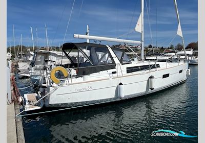 Beneteau Oceanis 38 - Solgt/Sold Segelbåt 2016, med Yanmar 3YM30 motor, Danmark