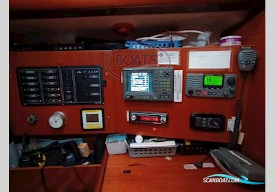 Beneteau Oceanis 393 Clipper Segelbåt 2001, med Volvo motor, Frankrike