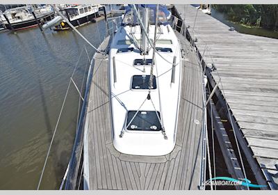Beneteau Oceanis 393 Segelbåt 2002, Holland