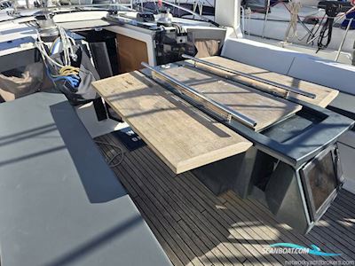 Beneteau Oceanis 41 Segelbåt 2012, med Yanmar - 3JH5CE motor, Frankrike