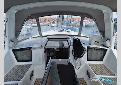 Beneteau Oceanis 41.1 Segelbåt 2018, med Yanmar 4JH45 CR SD motor, Portugal