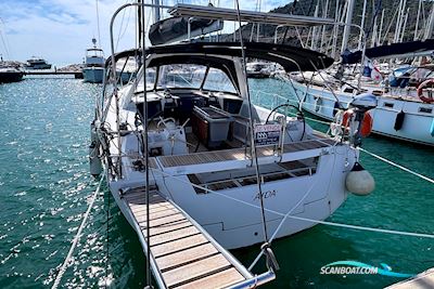 Beneteau Oceanis 45 Segelbåt 2014, med Yanmar 4JH5E motor, Spanien