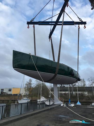 Biehlmarine 8.8 Segelbåt 2010, med Aquamot 2,2 KW motor, Tyskland