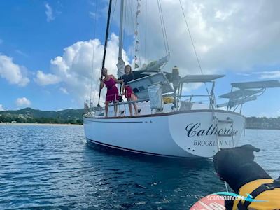 C&C Landfall 43 CC Segelbåt 1982, med Perkins motor, Ingen landinfo