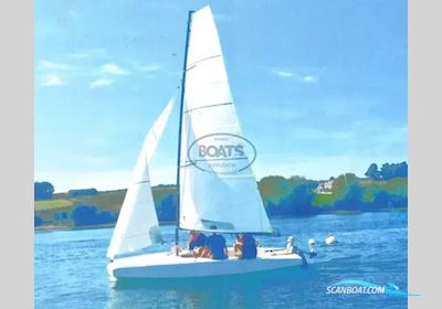 Chantier Naval Carantec Scow 5.5 Segelbåt 2019, med Torqeedo motor, Frankrike