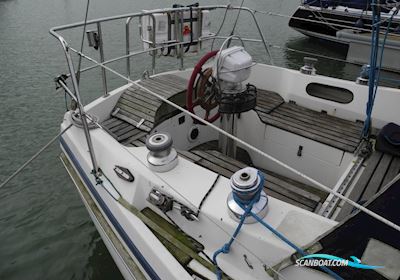 Contest 31 HT Segelbåt 1978, med Volvo Penta D1-30 motor, Belgien