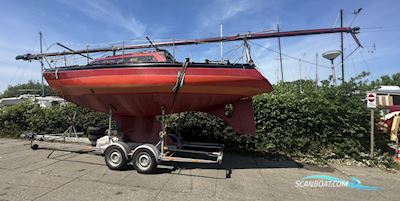Defender 27 Segelbåt 1976, med Nanni motor, Holland