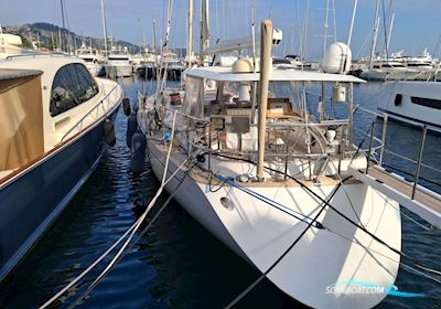 Derecktor Shipyard One Off Sailing Yacht Segelbåt 1986, med Perkins 225 PS Turbo motor, Frankrike