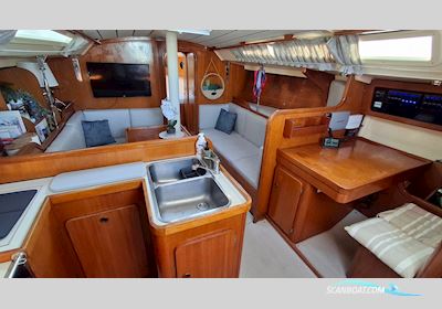 Dufour 39 Segelbåt 1984, med Perkins 4108 motor, Portugal