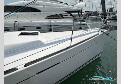 Dufour 425 Grand Large Segelbåt 2011, med Volvo Penta motor, England