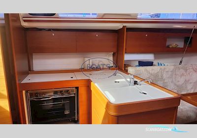 Dufour Yachts DUFOUR 335 GRAND LARGE Segelbåt 2013, med VOLVO PENTA motor, Frankrike