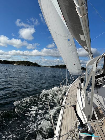 Elan E5 Segelbåt 2023, med Yanmar 3JH40 motor, Sverige