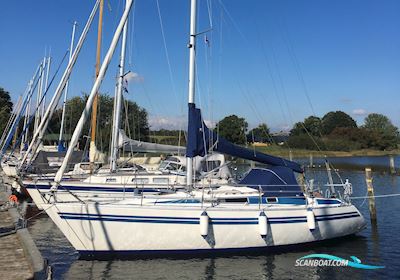 Finngulf 33 Segelbåt 1990, med Volvo D1-20 f motor, Tyskland