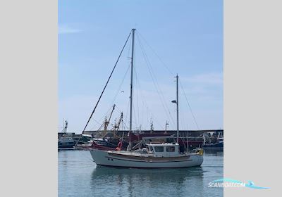 Fisher 34 Segelbåt 1987, med Volvo Penta D2-75F motor, Frankrike