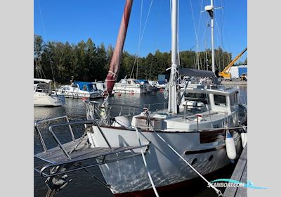 Fisher 37 Segelbåt 1974, med Ford 2712 E Lehmann motor, Sverige