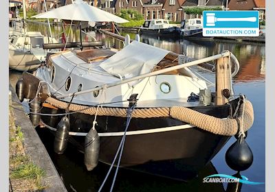 Grundel Platbodem Segelbåt 1975, med Peugeot motor, Holland