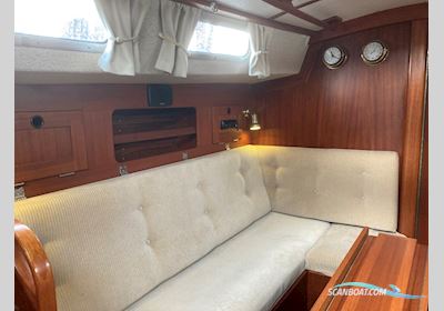 Hallberg-Rassy 29 Segelbåt 1985, med Volvo Penta D1-20 SD motor, Sverige