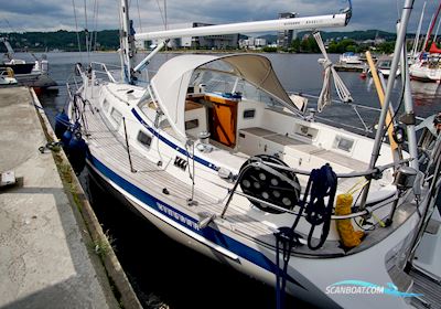 Hallberg-Rassy 34 Segelbåt 2000, med Volvo Penta MD2030 motor, Sverige