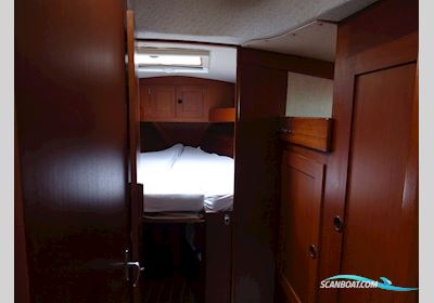 Hallberg Rassy 352 Segelbåt 1982, med Volvo Penta D2 55 motor, Holland