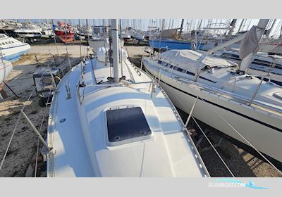 Hanse Yachts 300 Segelbåt 2003, med Volvo motor, Frankrike