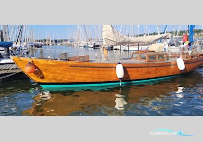 Heinrich Braue Klassiker 9 KR Yacht Segelbåt 1948, med Volvo Penta motor, Tyskland