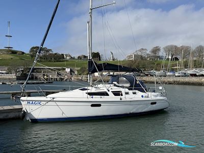 Hunter Legend 326 Segelbåt 2003, med Yanmar 2GM2093 motor, England