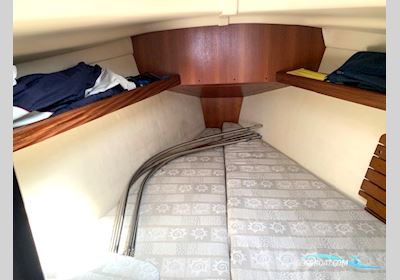 Hunter/Legend 31 Bilge Keel Segelbåt 2006, med Yanmar motor, England