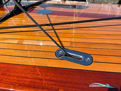 International Six Meter Segelbåt 1939, Frankrike