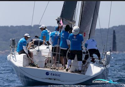 Italia 11.98 Segelbåt 2022, med Volvo D1-30 motor, Frankrike