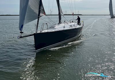 J/122 Segelbåt 2007, med Volvo D240 motor, Holland