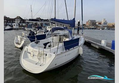 Jeanneau 29.2 Segelbåt 2000, med Yanmar motor, England