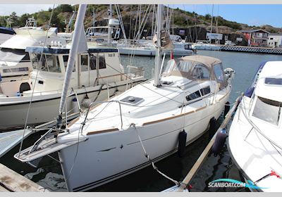 Jeanneau Jennaeau Sun Odyssey 33I Performance Segelbåt 2013, med Yanmar motor, Sverige