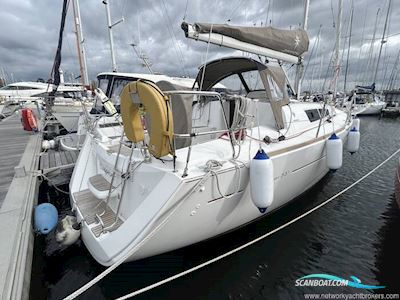 Jeanneau Sun Odyssey 33i Segelbåt 2015, med Yanmar 3YM20 motor, England