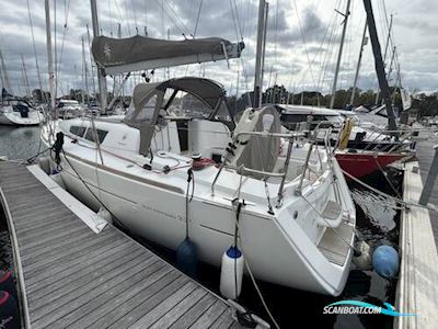Jeanneau Sun Odyssey 33i Segelbåt 2015, med Yanmar 3YM20 motor, England