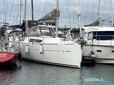 Jeanneau Sun Odyssey 33i Segelbåt 2015, med Yanmar 3YM20 motor, England