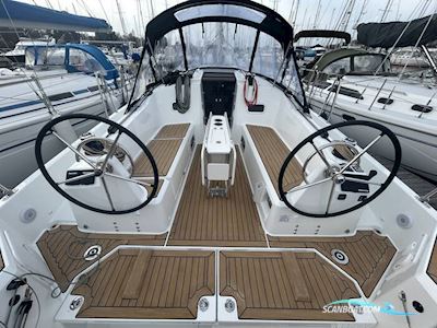 Jeanneau Sun Odyssey 350 Segelbåt 2025, med Yanmar 3YM30 motor, England
