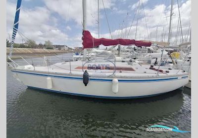 Jeanneau Symphonie Segelbåt 1979, med Yanmar motor, Frankrike