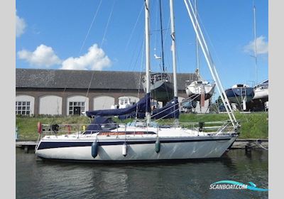 Jeanneau Symphonie Segelbåt 1980, med Yanmar motor, Holland