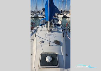 Jeanneau Symphonie Segelbåt 1982, med Yanmar motor, Frankrike